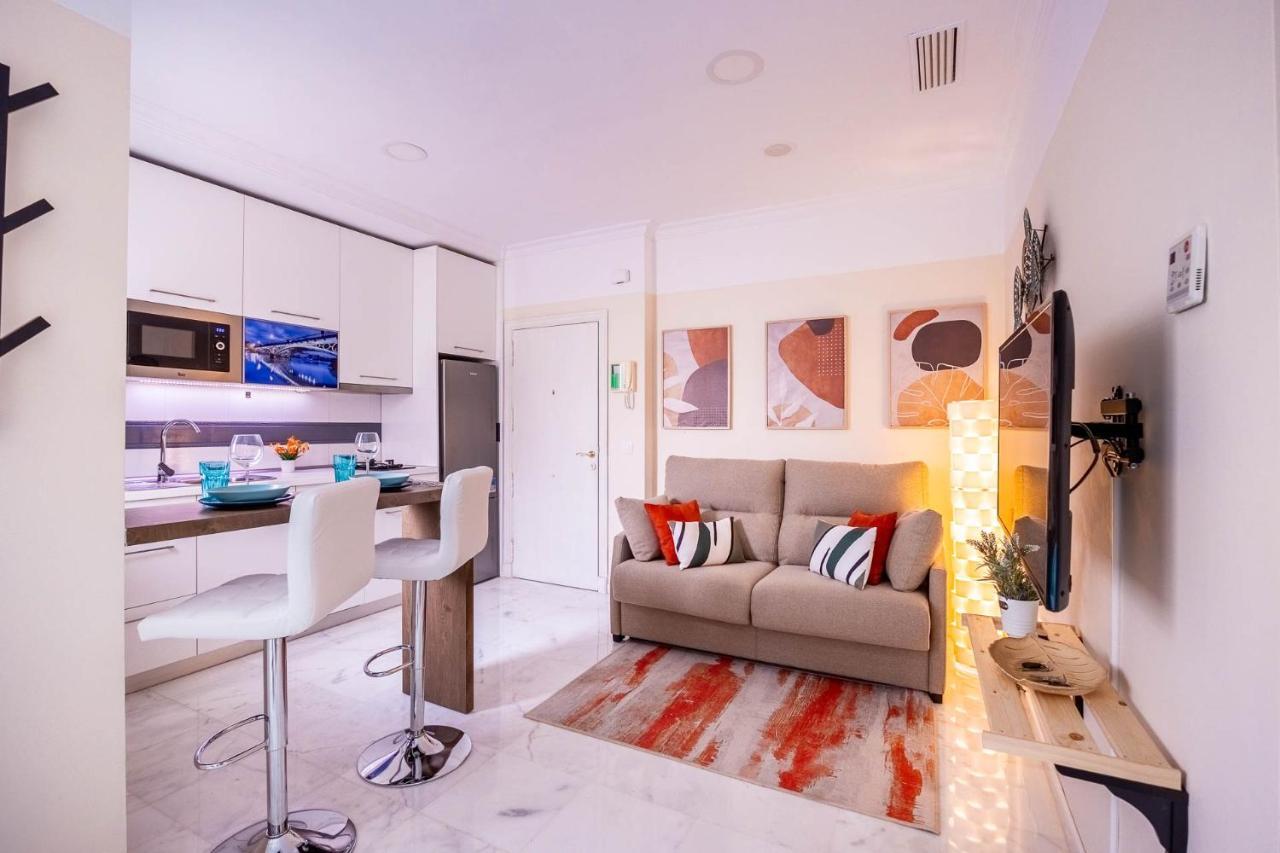 Slava Luxury Suite Seville Ngoại thất bức ảnh