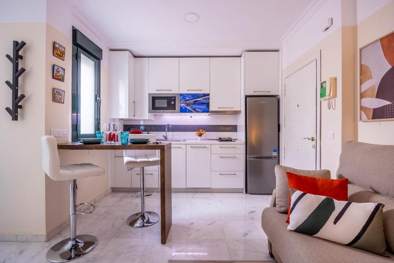 Slava Luxury Suite Seville Ngoại thất bức ảnh