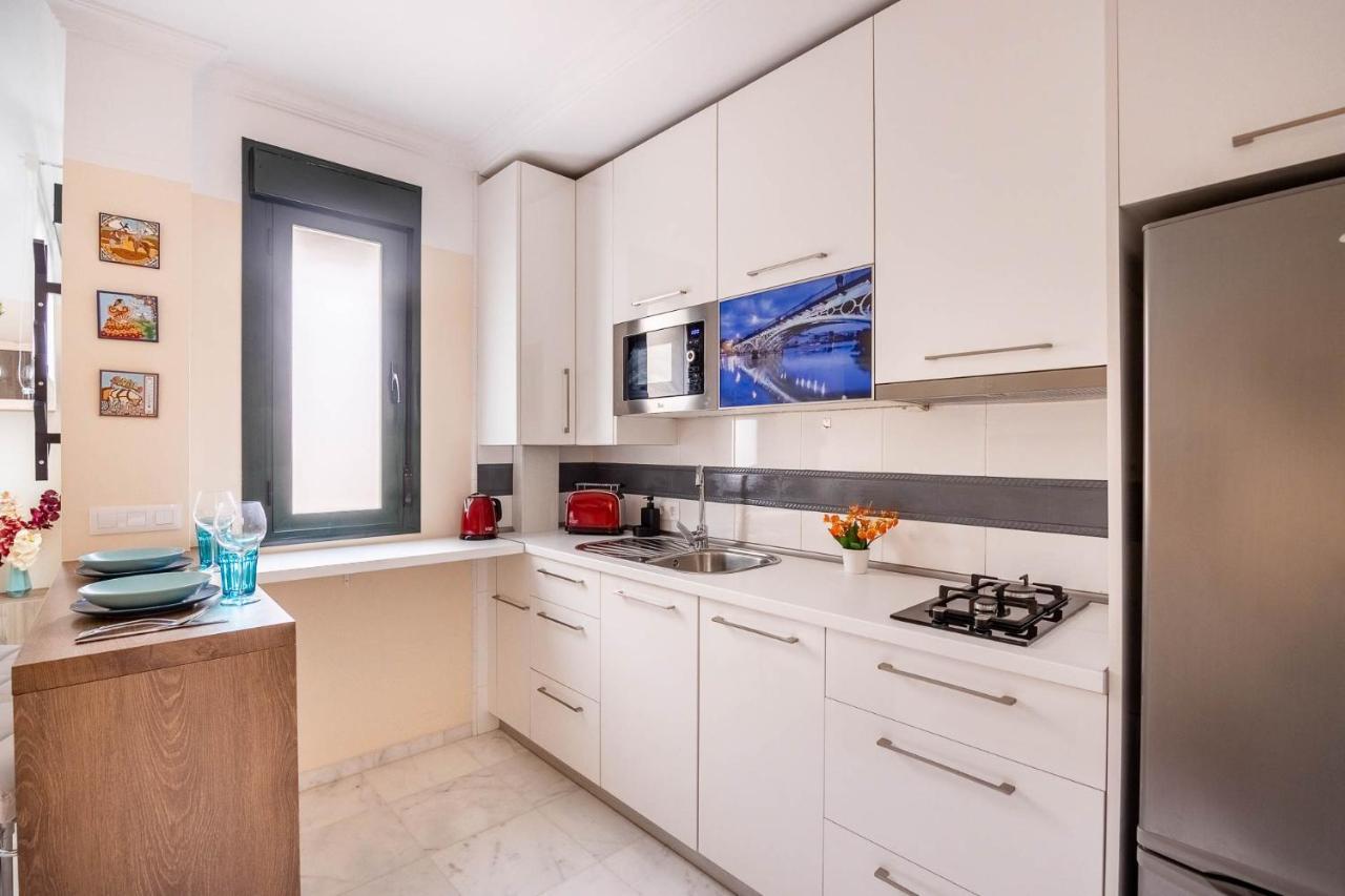 Slava Luxury Suite Seville Ngoại thất bức ảnh